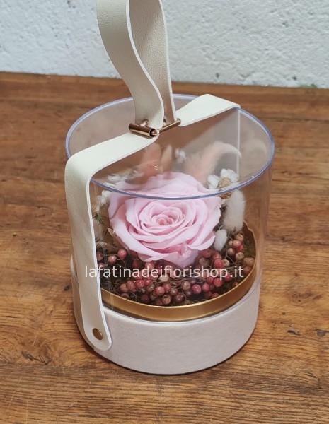 Micro flower box di fiori stabilizzati
