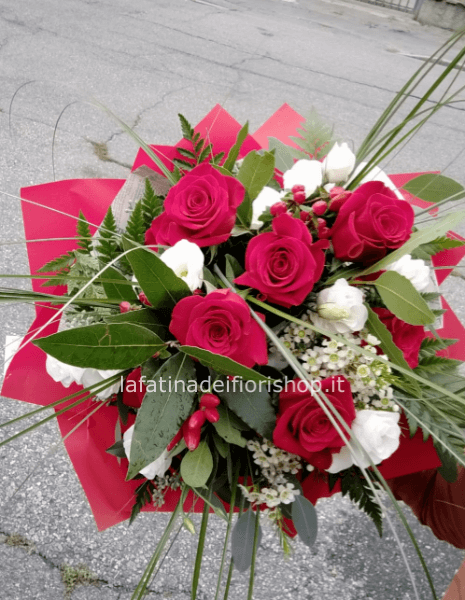 Bouquet sui toni del rosso Laurea!