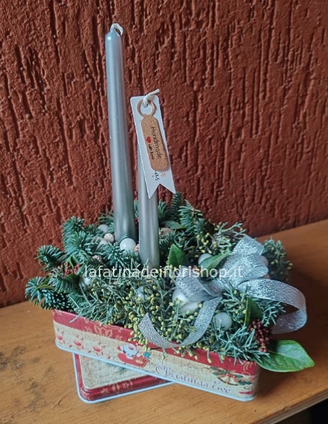 Scatola di latta centrotavola