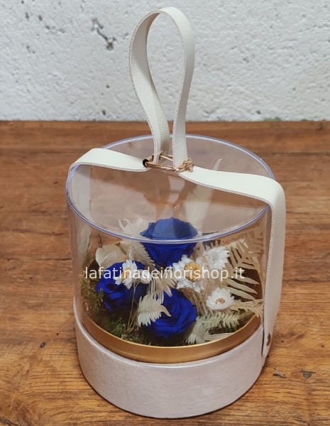 Micro flower box di fiori stabilizzati